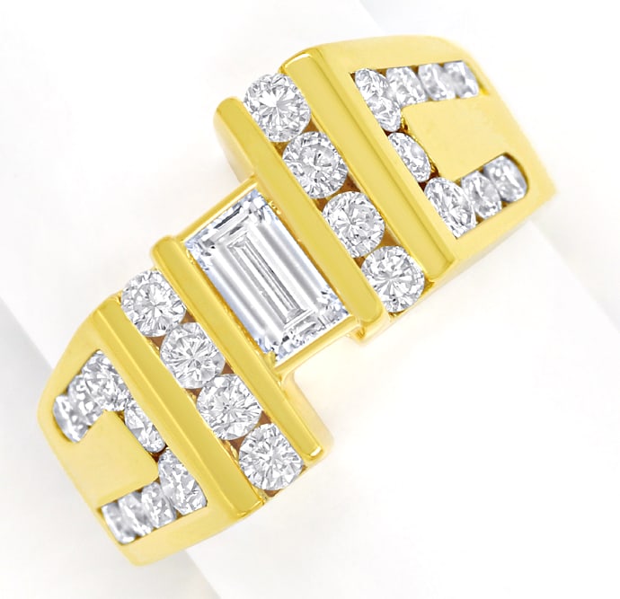 Foto 2 - Design-Gelbgoldring Diamant Baguette und Brillanten 18K, S1598